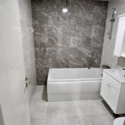 Аренда комфортных новых 3-комнатных апартаментов 80 м² в жилом комплексе Zen Residence, район Tomis Plus, Констанца, Румыния